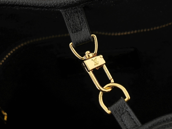 ルイヴィトンバッグ角部分ディテール